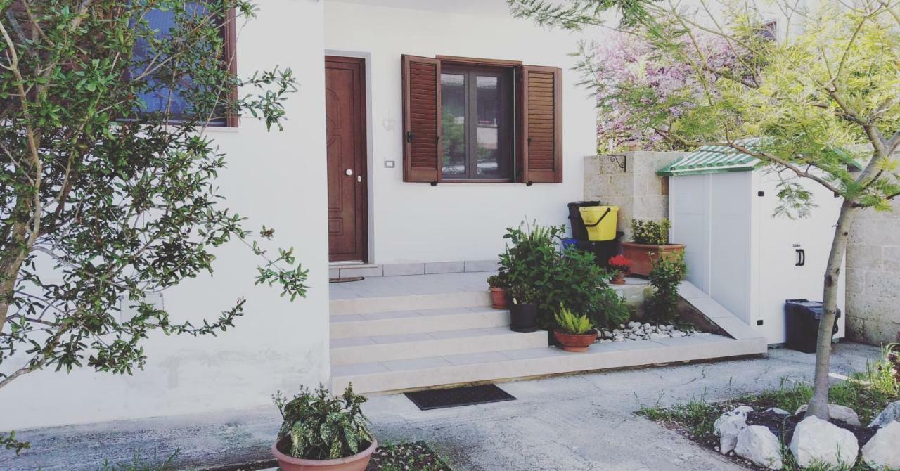 Casa Alessandra Surbo ภายนอก รูปภาพ